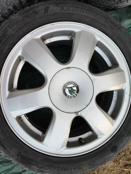 De vânzare 4 roți Skoda Fabia