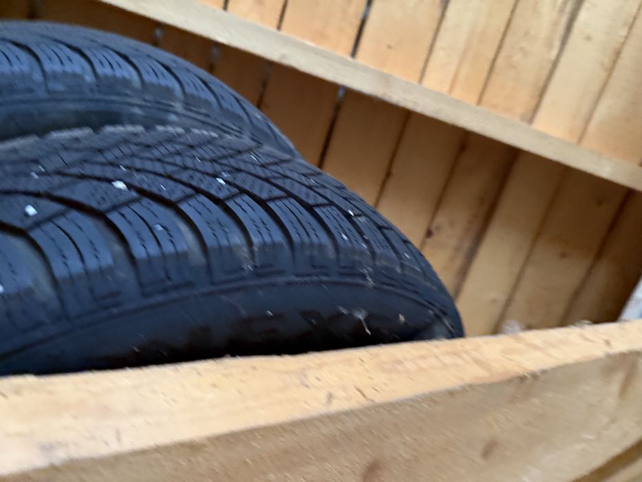 Anvelope nexen r16 65 215 duster tucson etc