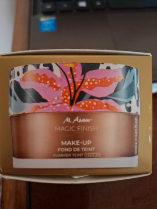 Fond de ten M.Asam Magic Finish