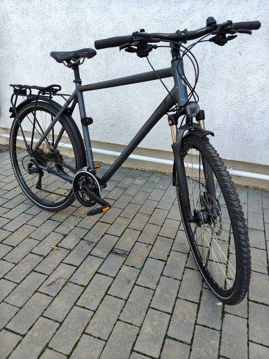 Bicicleta Trekking Steppenwolf