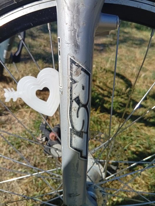 Bicicleta pentru piese sau refacere