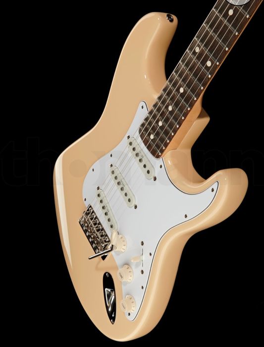 Fender Yngwie Malmsteen RW VW
