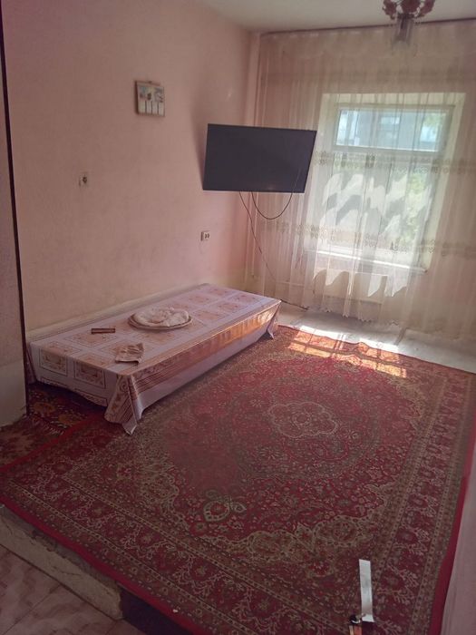 Uy ijaraga beriladi iloji bolsa oilali insonlarga