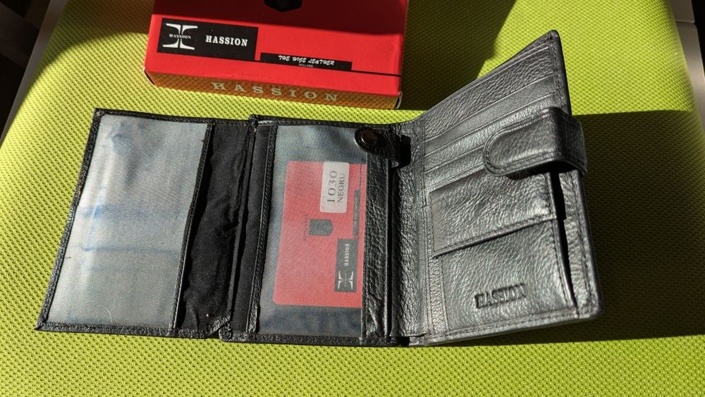 Portofel piele HASSION - 1030 negru