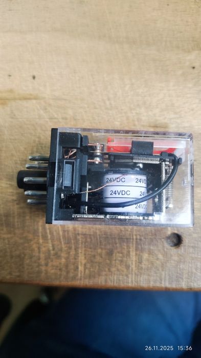 Реле CKCECAHI  МК3P-l 24v