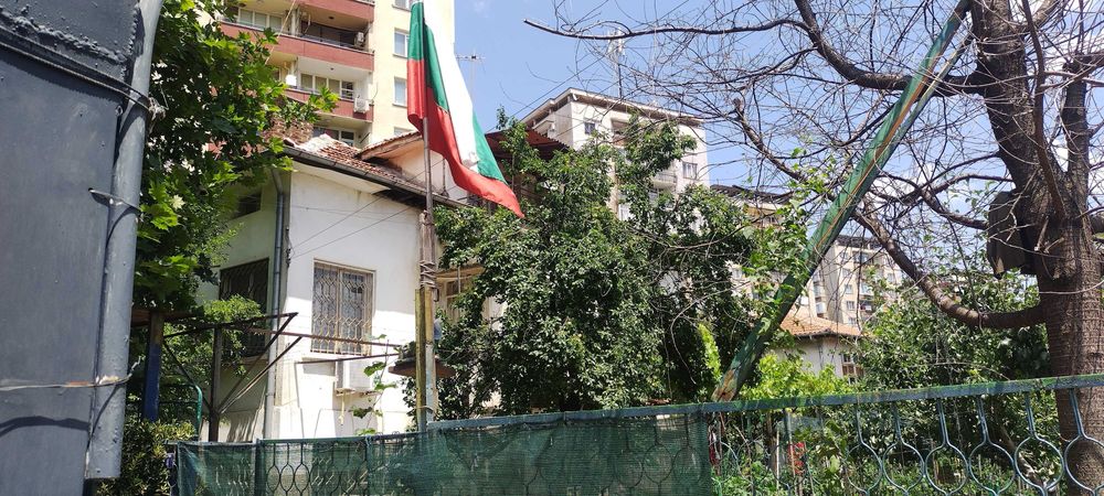 Продава се Къща в Казанлък - 300 кв.м за 797 €/кв.м - Снимка #4