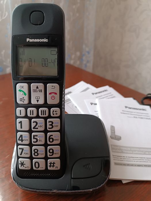Радиотелефон Panasonic, новый, в упаковке .