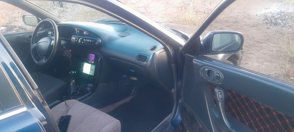Продам мазду кседокс 6 1.6