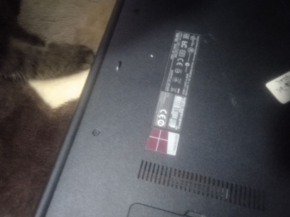 Продам ноутбук для запчасти