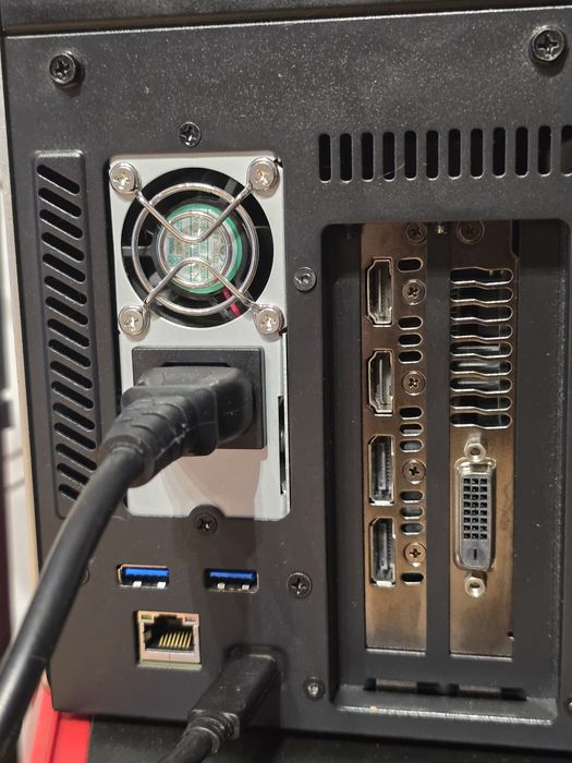 Gearbox Sapphire ,egpu thunderbolt 3