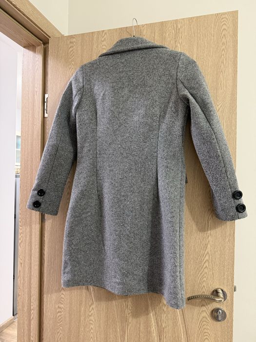 Дамско сиво палто