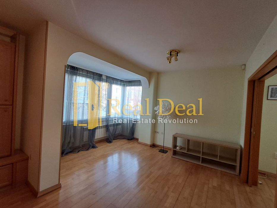 Дава се под наем Офис в София, Изток - 65 кв.м за 598.23 € - Снимка #2