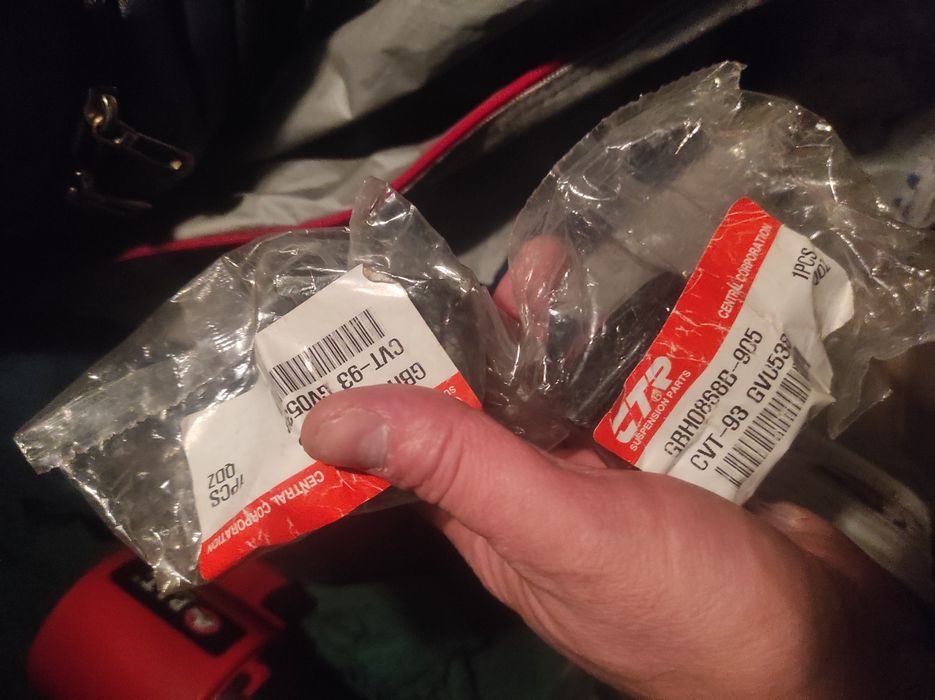 продам запчасти на Камри 40