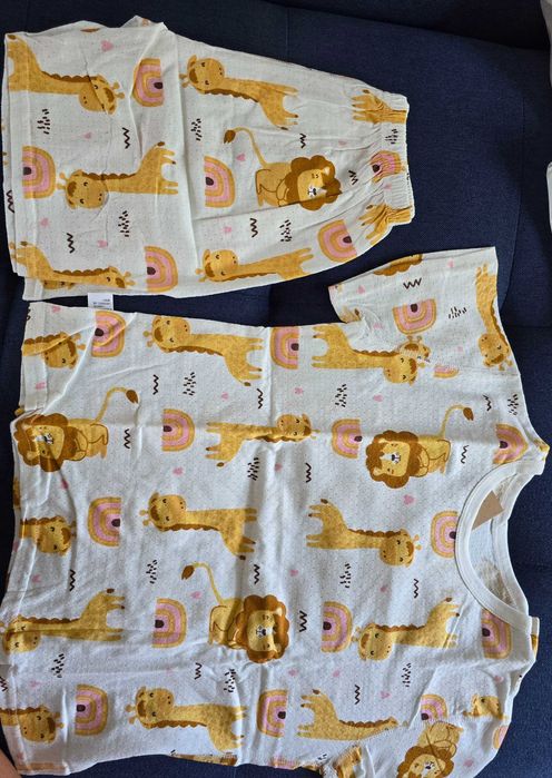 Детска пижама 140