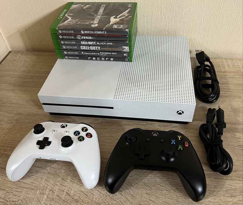 Xbox One S + игры