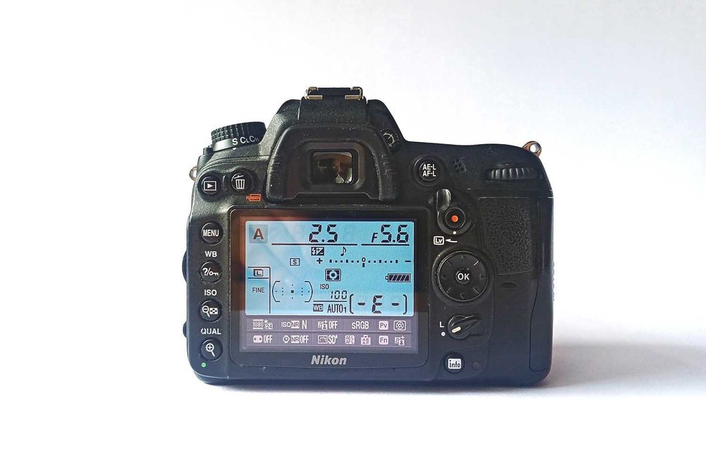 Nikon D7000 DSLR