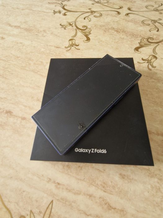 Samsung Galaxy Z Fold 6