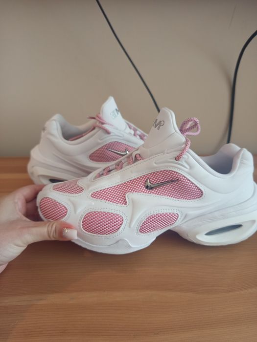 Оригинални маратонки Nike