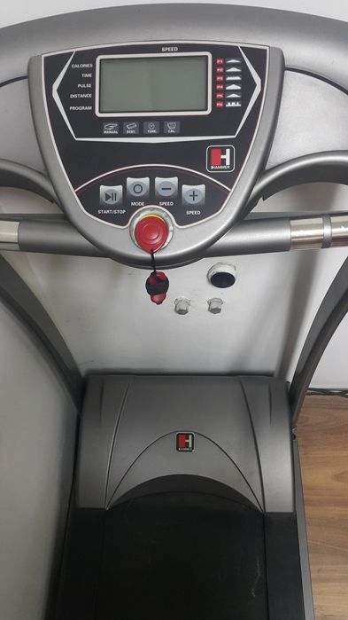 Бягаща пътека за добро здраве и красива фигура. Почти неизползвана