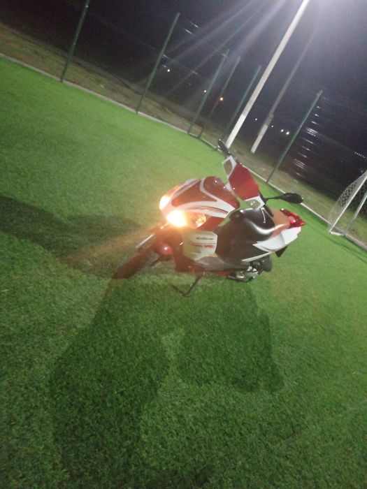 Продам скутер 80 кубов