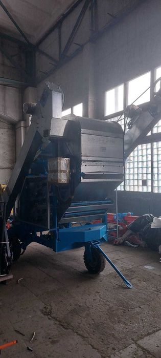 ОВС-25 (М-Р)Ц Очиститель Вороха самопередвижной Россия