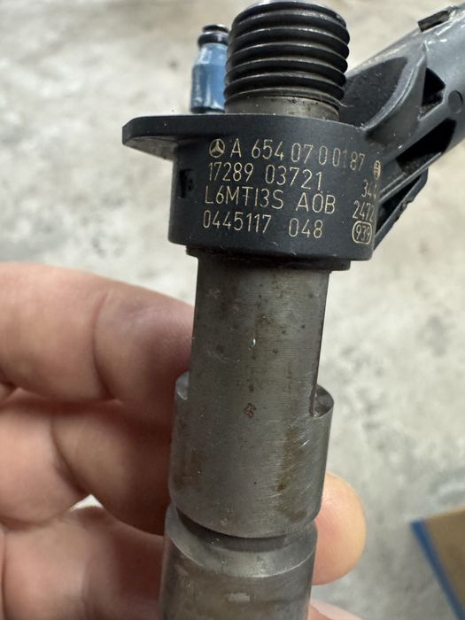 Дюзи за Mercedes W213/220 CDI,150k . €?(&’’!! работещи от запазен кола