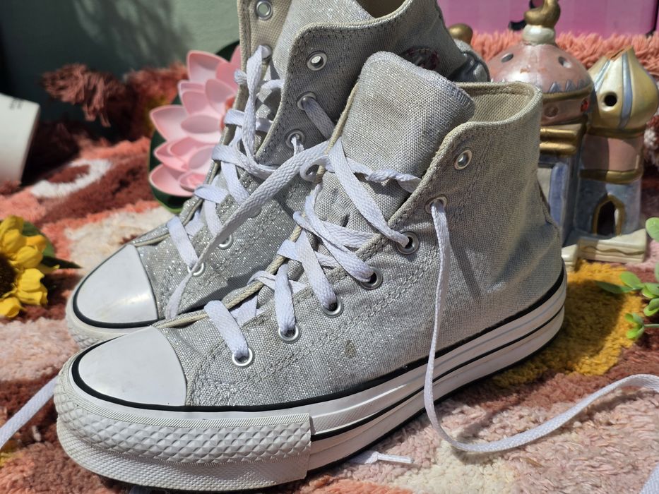 Converse сребристи високи кецове N37
