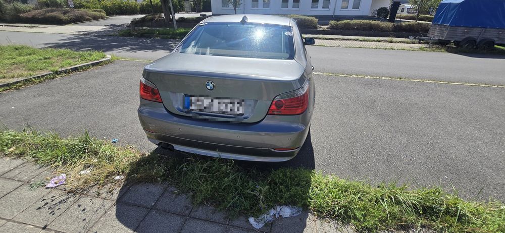 BMW 525i LCI Automat  Masina se afla Germania