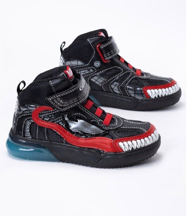 Детски кецове Geox 37 нови