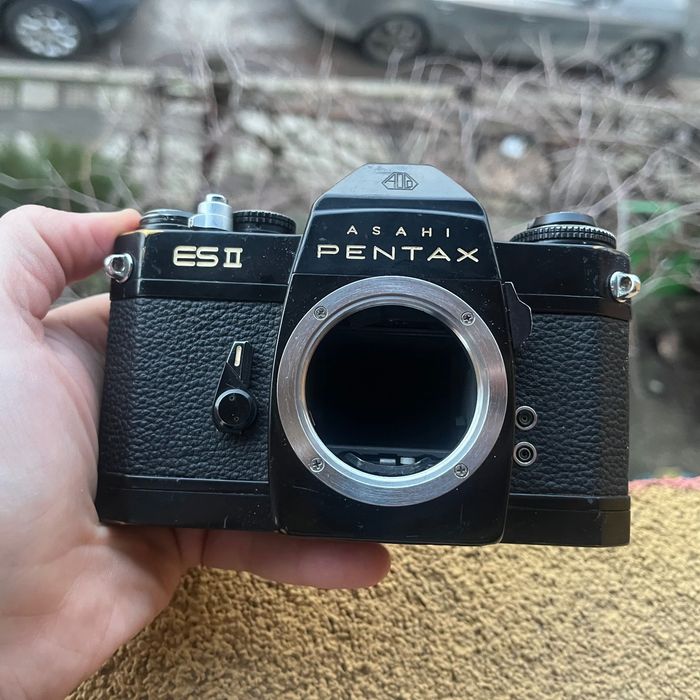 Ретро фотоапарати  pentax и земит-с