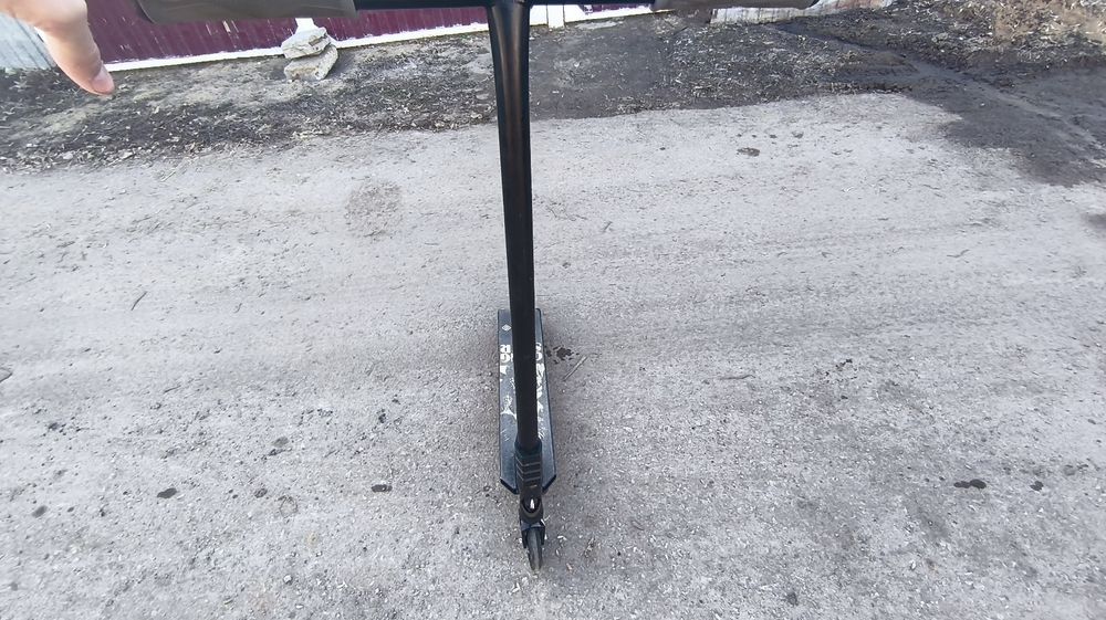 трюковой самокат