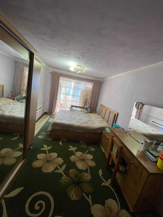 3 xonalik uy sotiladi