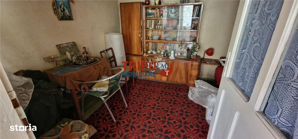 Casa veche de vanzare zona Centru