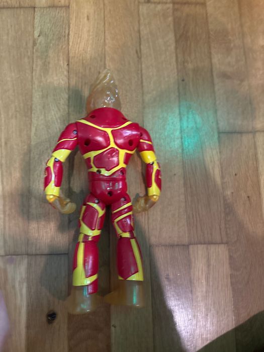 Играчка Бен 10 извънземно