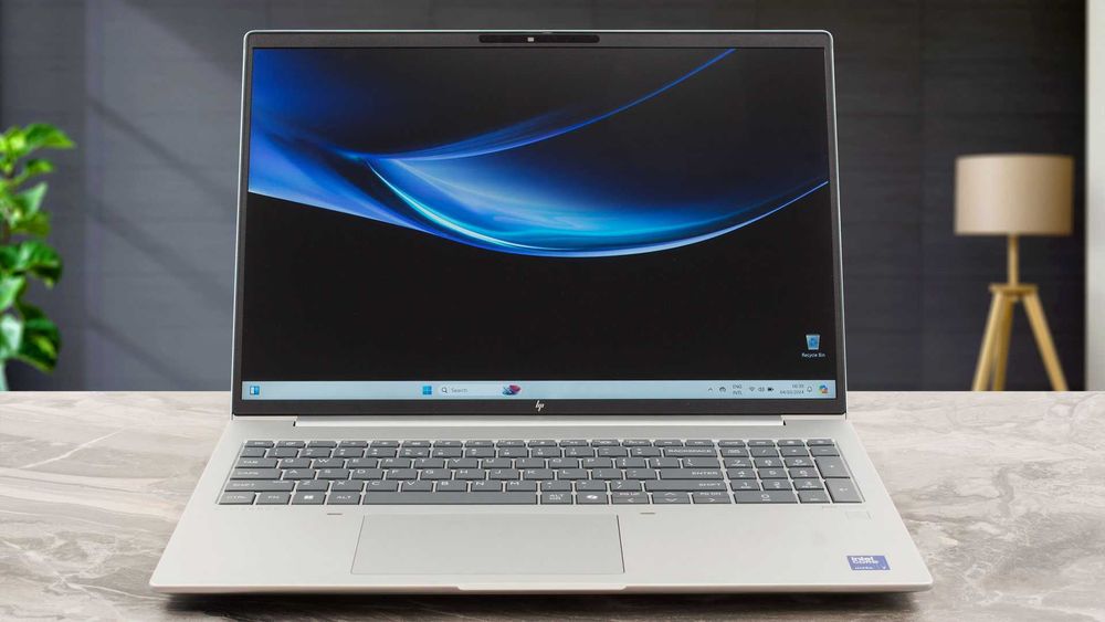 Ultrabook HP Elitebook 660 G11 ULTRA5/16GB/512GB SSD/16inch/35cicluri!