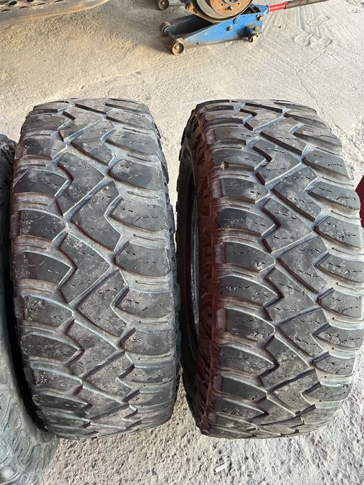 Продам резину Kumho M/T