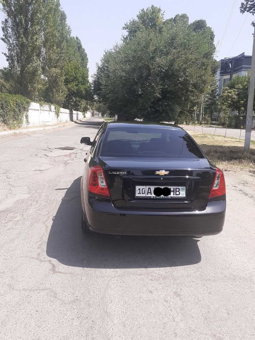 Jentra sotiladi qora rangi bez luyk