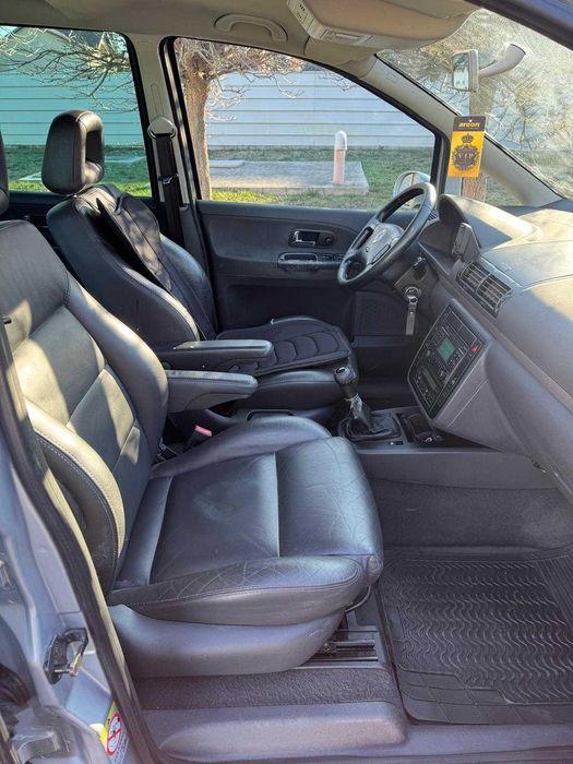 Volkswagen Sharan 2.0 TDI 2008 7 locuri