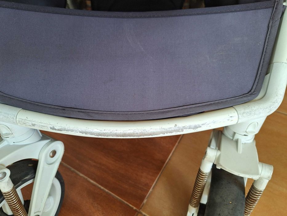 Бебешка количка 3 в 1