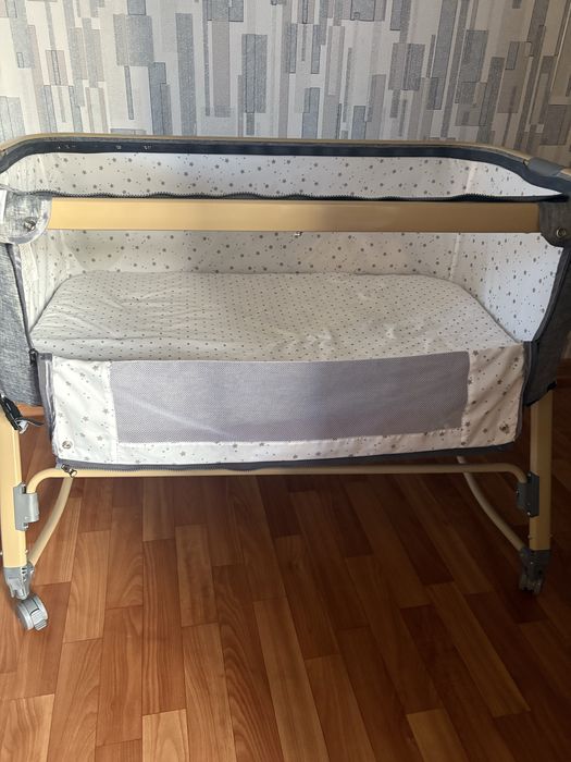 Кроватка для малыша