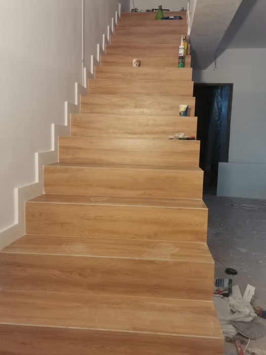 Amenajari interioare ( gresie , faianta ,glet lavabila, parchet)