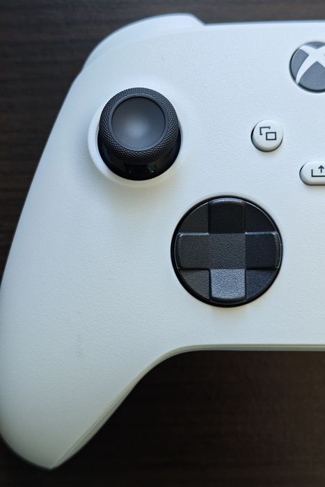 Official Microsoft Xbox Wireless Controller Robot White Series X|S PC Bluetooth USB-C New