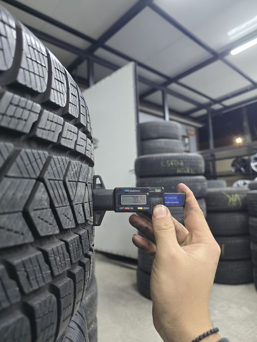 4 Броя 275/50/20 Pirelli 2x7mm 23dot 2x6,2mm 20dot