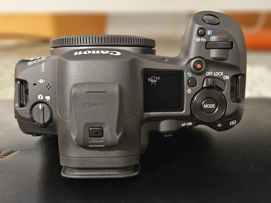 Canon R5 mark II aproape nou