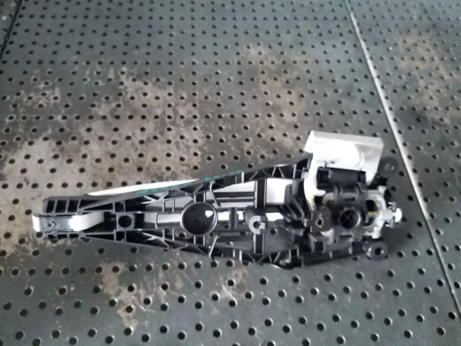 Maner usa dreapta spate opel mokka x j13 13574803