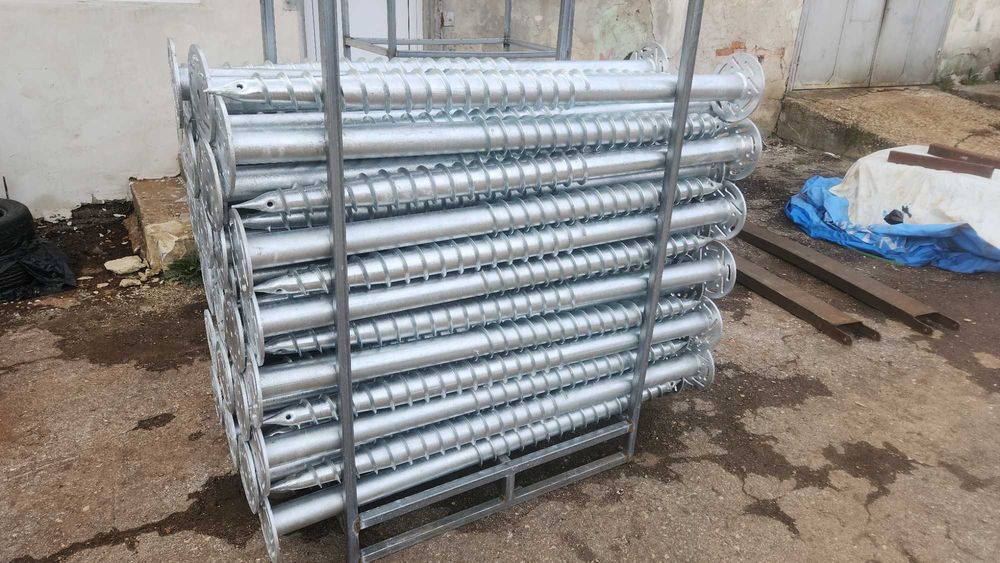 Почвени винтове/ Земни Анкери/ Навивни пилоти за Къщи и постройки