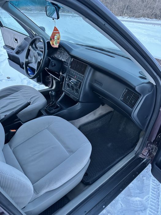 Продам Audi 80 B4