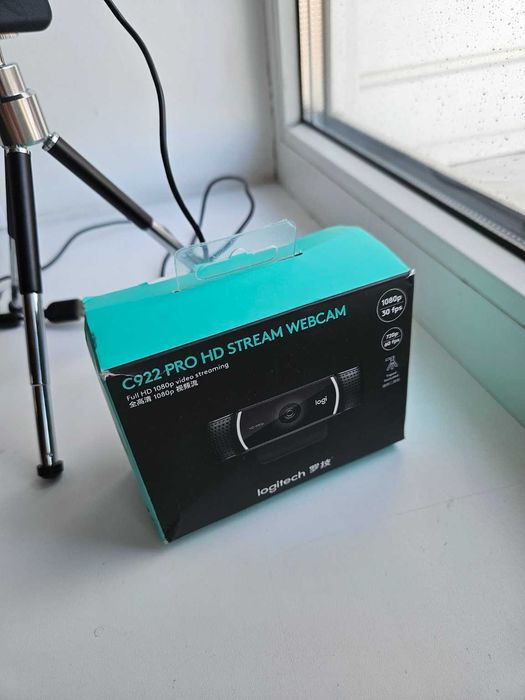 Logitech C922 Pro HD (оригинал) + штатив 1080p