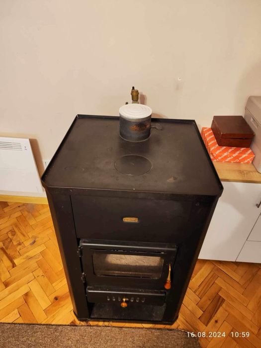 Камина Prity с водна риза