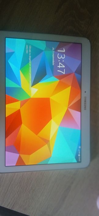 Tableta samsung galaxy tab 4,nou nouta ,predare personalafolosita maxim 30 min,o vand pt ca nu am ce face cu ea